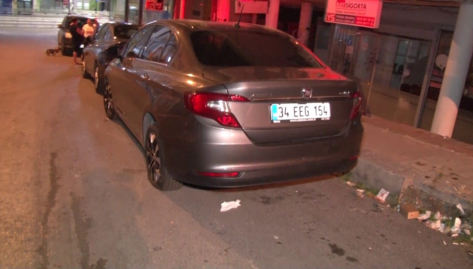 Maltepe’de tüp patladı: Dükkanlar ve bir araç hasar gördü